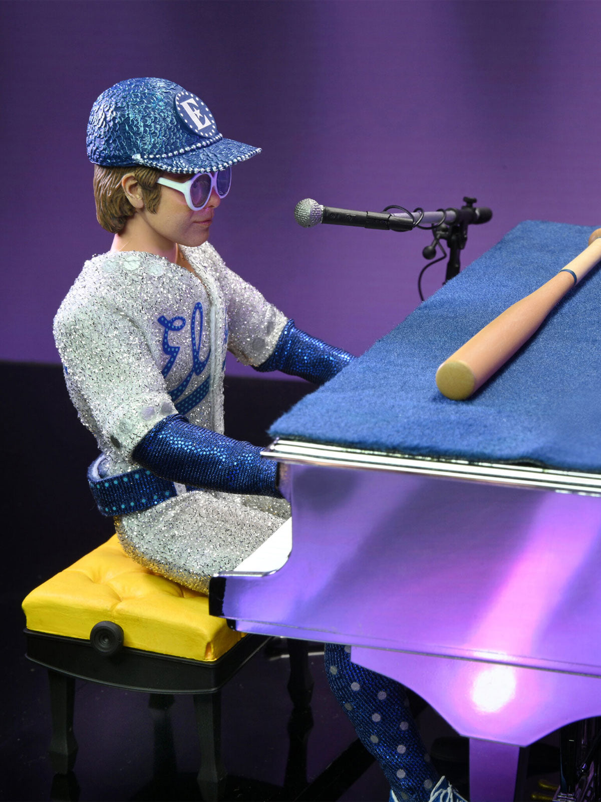 ELTON JOHN LIVE (1975) 8" CLOTHED ACTION FIGURE - Back