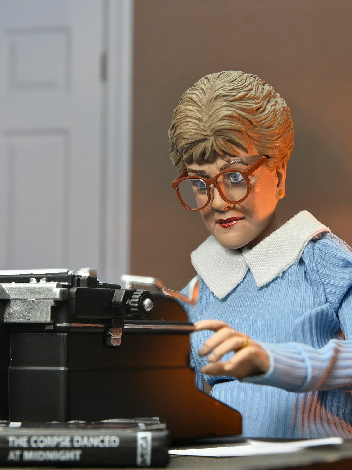JESSICA FLETCHER - MURDER SHE WROTE 8" CLOTHED ACTION FIGURE - Side