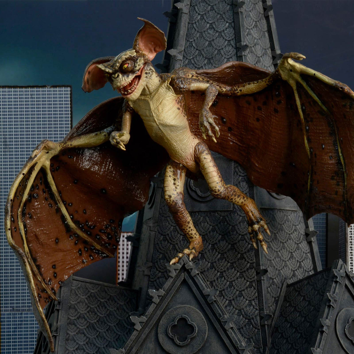 GREMLINS 2: BAT GREMLIN DELUXE BOXED ACTION FIGURE - Side