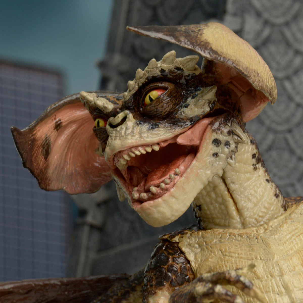 GREMLINS 2: BAT GREMLIN DELUXE BOXED ACTION FIGURE - Packaging