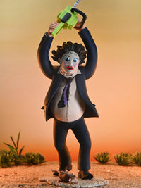 TEXAS CHAINSAW MASSACRE - TOONY TERRORS 50TH ANNIV. PRETTY WOMAN LEATHERFACE- 6" SCALE ACTION FIGURE - Side