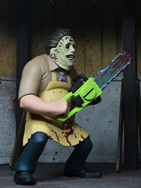 TEXAS CHAINSAW MASSACRE - TOONY TERRORS 50TH ANNIV. LEATHERFACE (BLOODY) - 6" SCALE ACTION FIGURE - Side