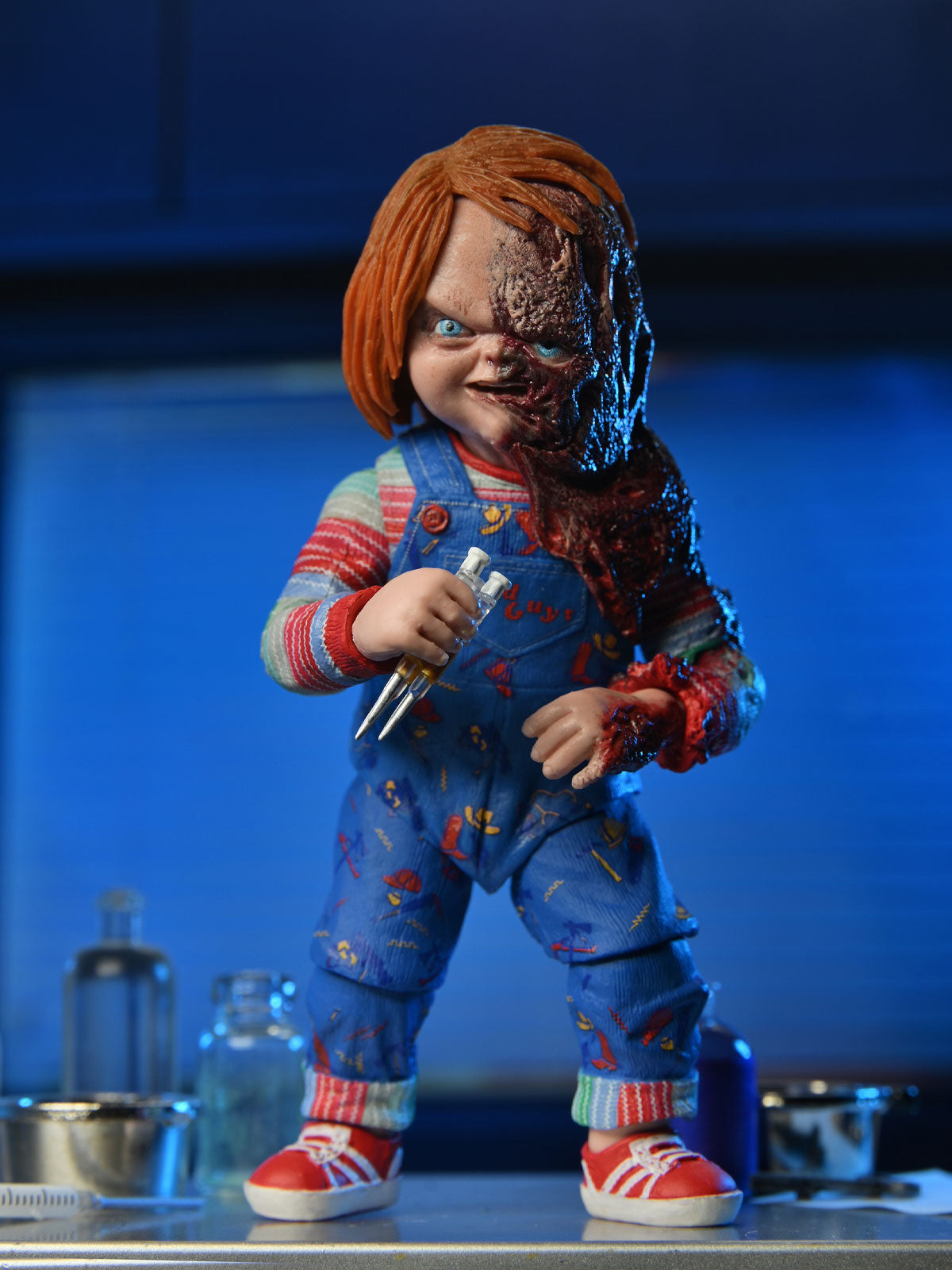 CHUCKY (TV SERIES) ULTIMATE CHUCKY 7" SCALE ACTION FIGURE - Back