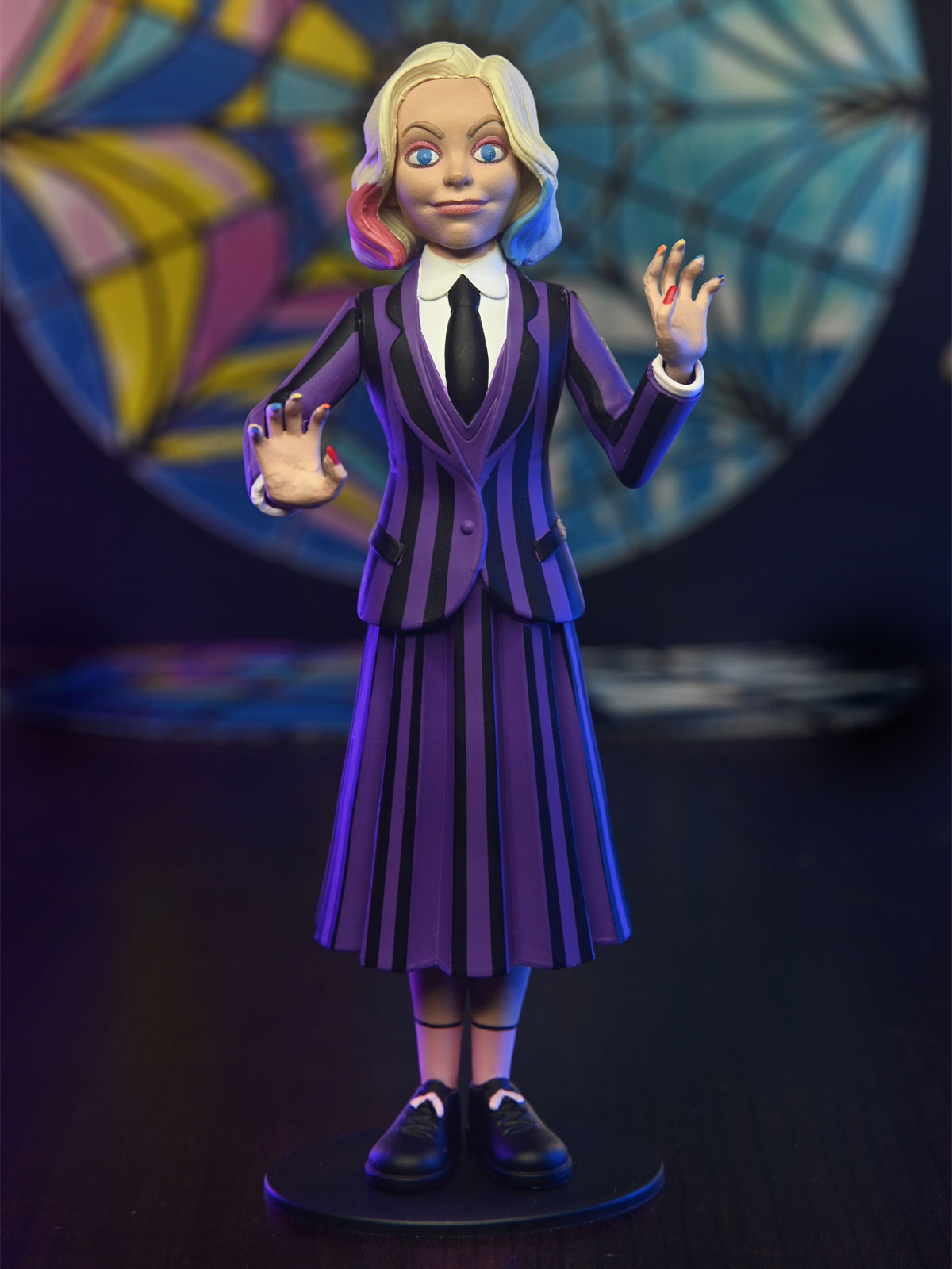 WEDNESDAY - ENID TOONY TERRORS 6" SCALE ACTION FIGURE - Back