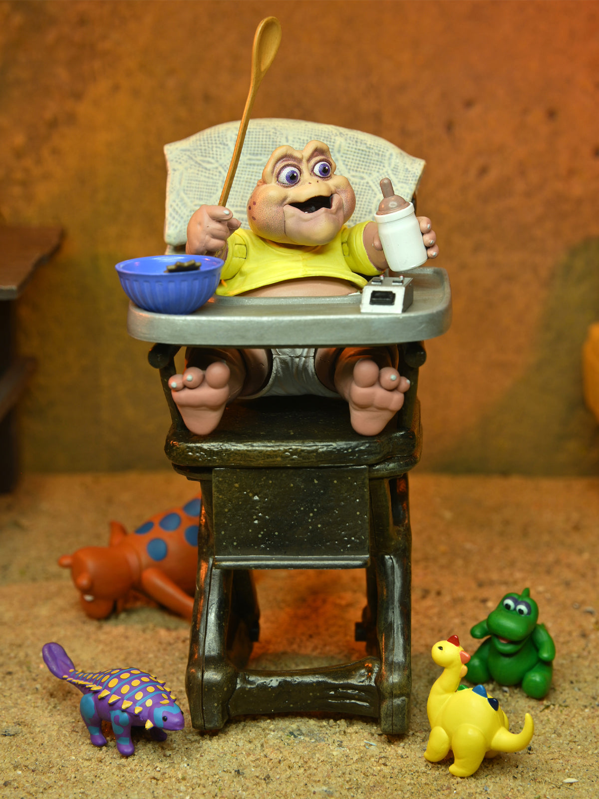 DINOSAURS ULTIMATE BABY SINCLAIR 7" SCALE ACTION FIGURE - Back