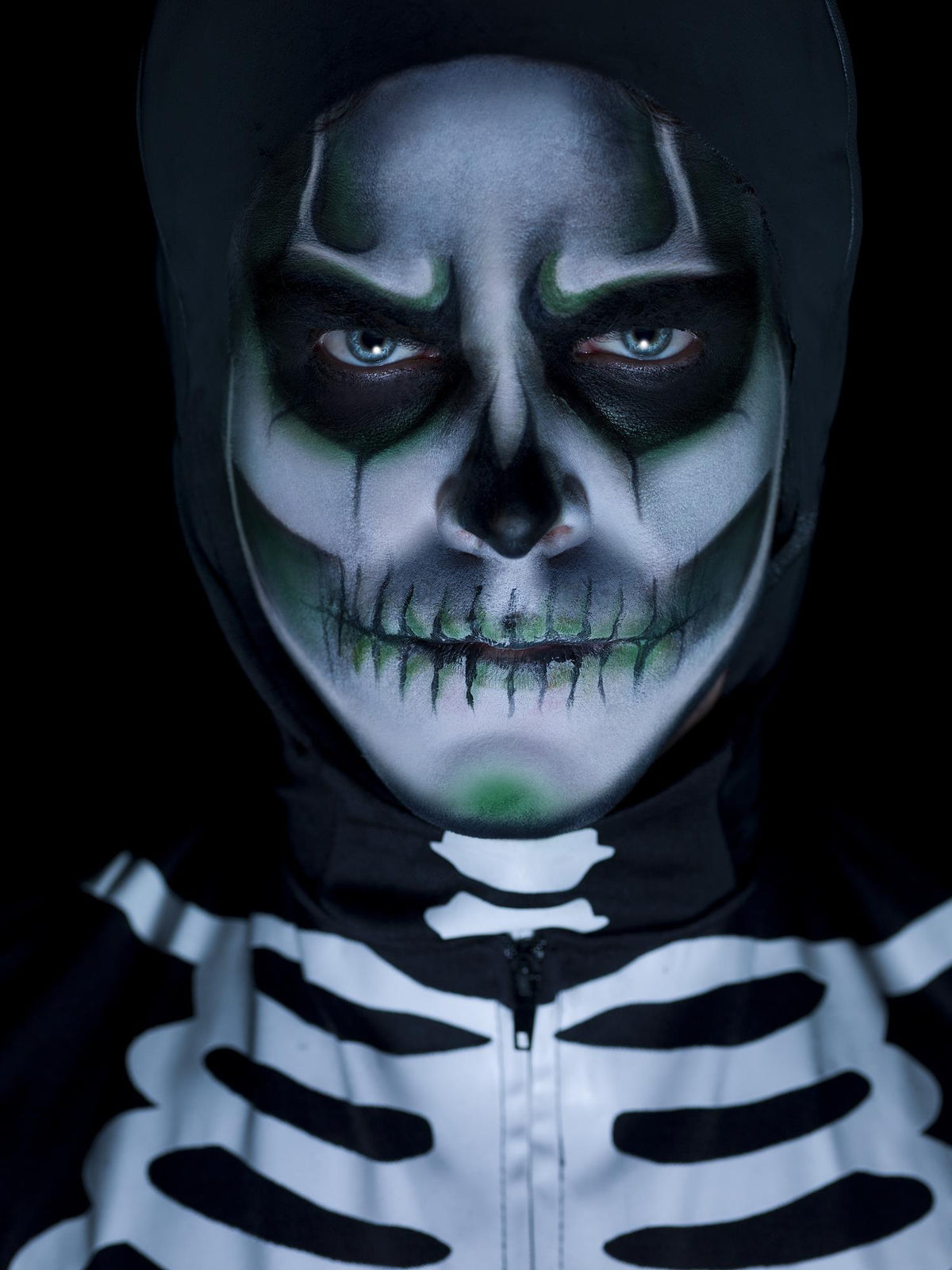 MAKE-UP SKELETON GLOW IN THE DARK KIT