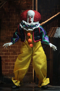 'IT' 1990 MOVIE PENNYWISE 8" CLOTHED ACTION FIGURE - Back