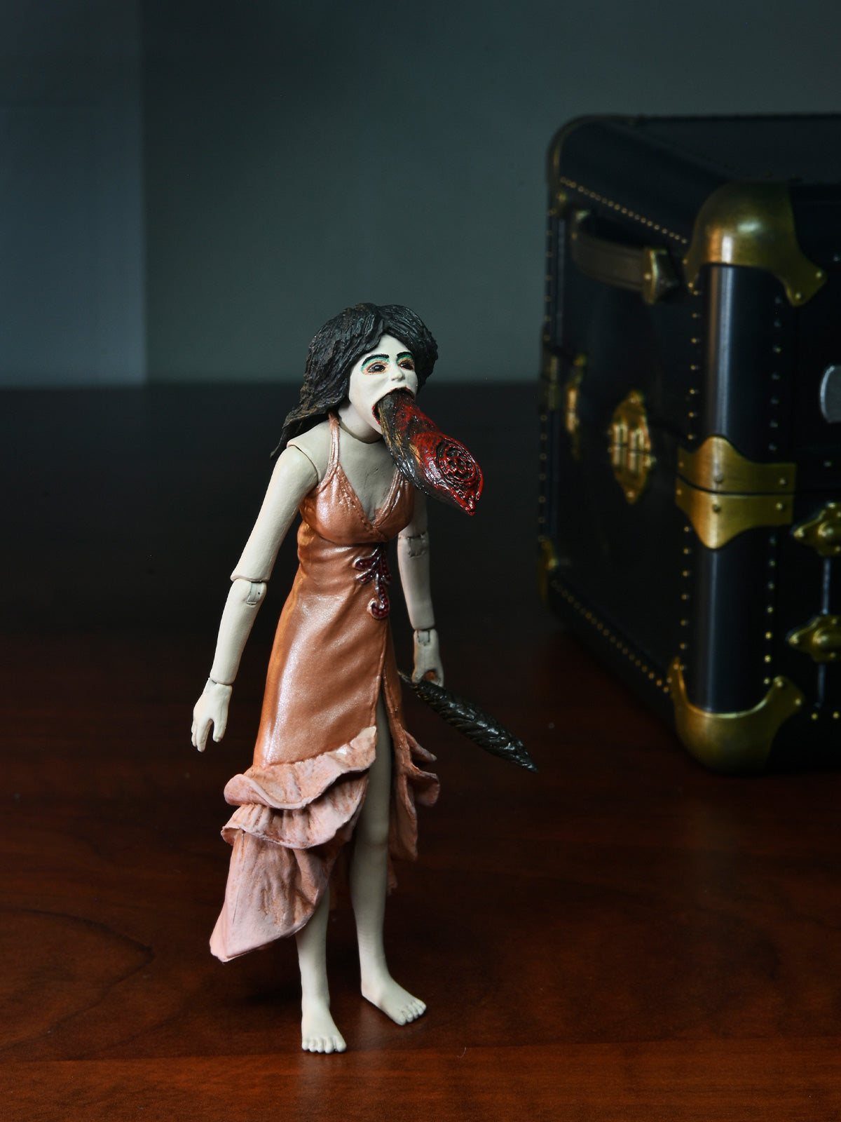 PUPPET MASTER LEECH WOMAN AND TOULON'S PUPPET CASE 7" ACTION FIGURE 2 PK