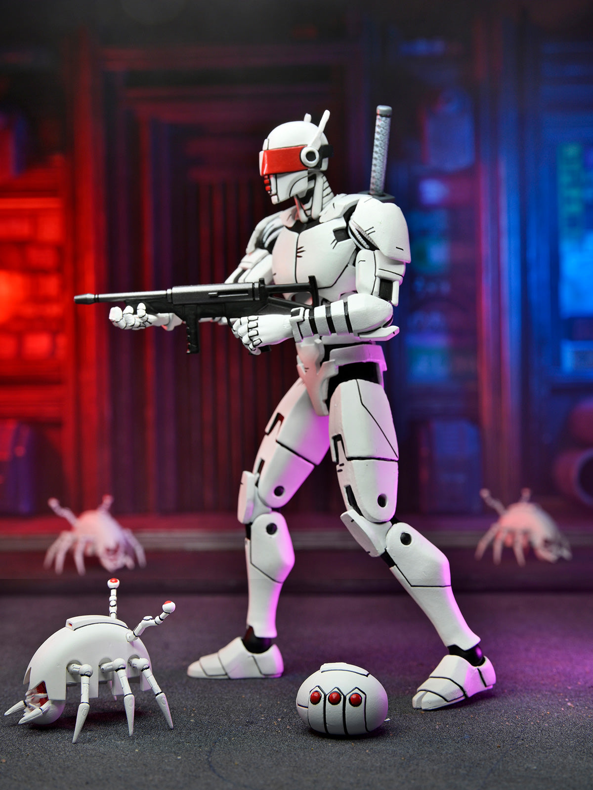 TMNT THE LAST RONIN - ULTIMATE ELITE SYNJA PATROL ROBOT - 7" SCALE ACTION FIGURE - Packaging
