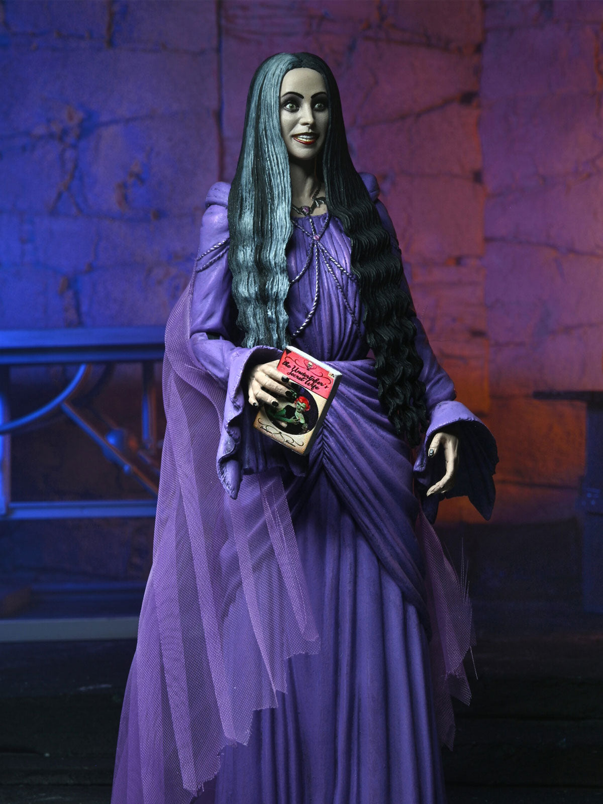ROB ZOMBIE'S THE MUNSTERS ULTIMATE LILY MUNSTER - 7" SCALE ACTION FIGURE - Back