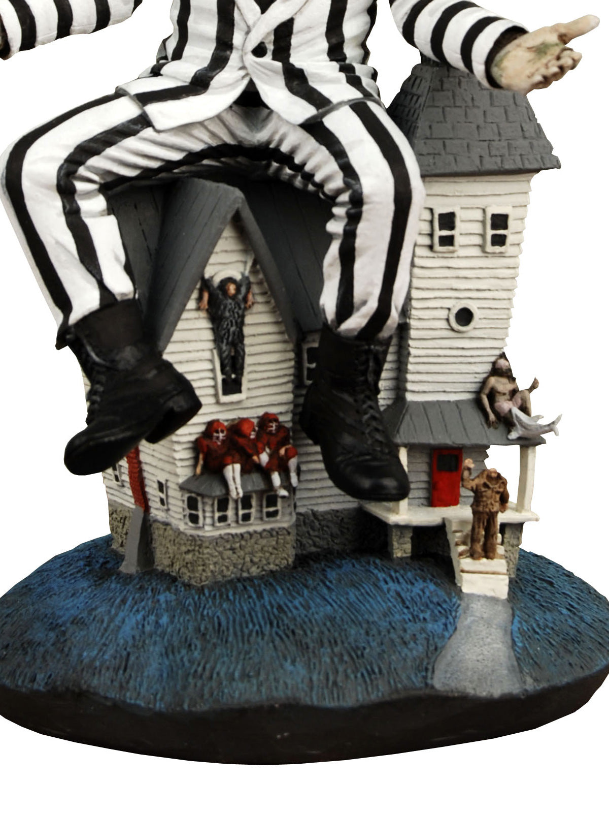 BEETLEJUICE (1988) - STRIPED SUIT BEETLEJUICE HEAD KNOCKER - Side