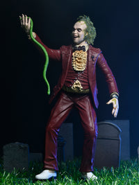 BEETLEJUICE (1988) - RED TUXEDO BEETLEJUICE - 7" SCALE ACTION FIGURE