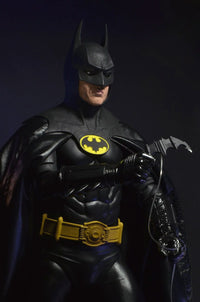 BATMAN 1989 (KEATON) 1/4 SCALE ACTION FIGURE - Side