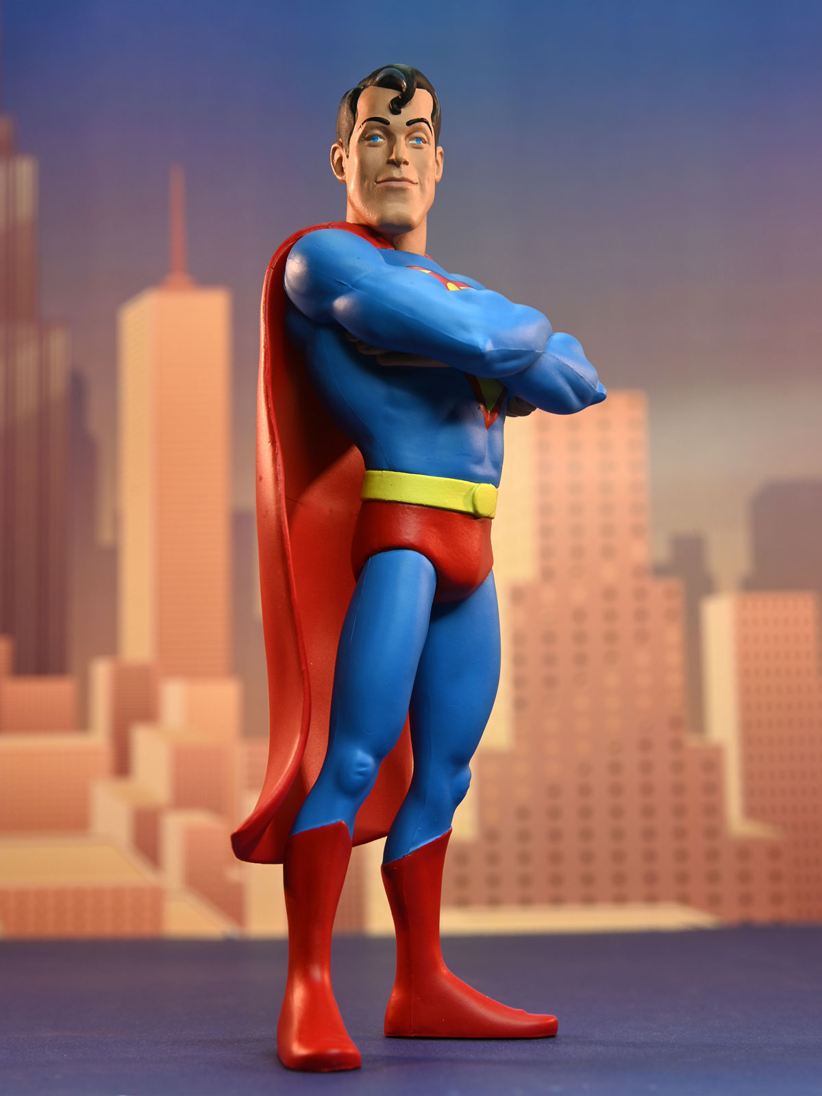 SUPERMAN - DC COMICS CLASSIC COMICS TOONY 6" SCALE ACTION FIGURE - Side