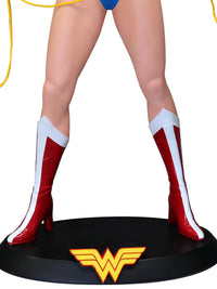 WONDER WOMAN STATUE  - COLLECTOR'S ITEM - Packaging