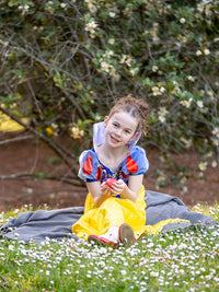 SNOW WHITE SPARKLE DELUXE COSTUME, CHILD