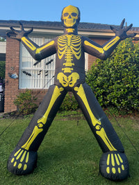 SKELETON INFLATABLE - 10FT TALL