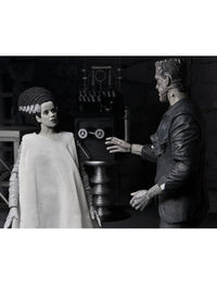 UNIVERSAL MONSTERS X BRIDE OF FRANKENSTEIN 90TH ANNIVERSARY - THE MONSTER &amp; HIS MATE 2PK 7" FIGURES (B&amp;W) - Side