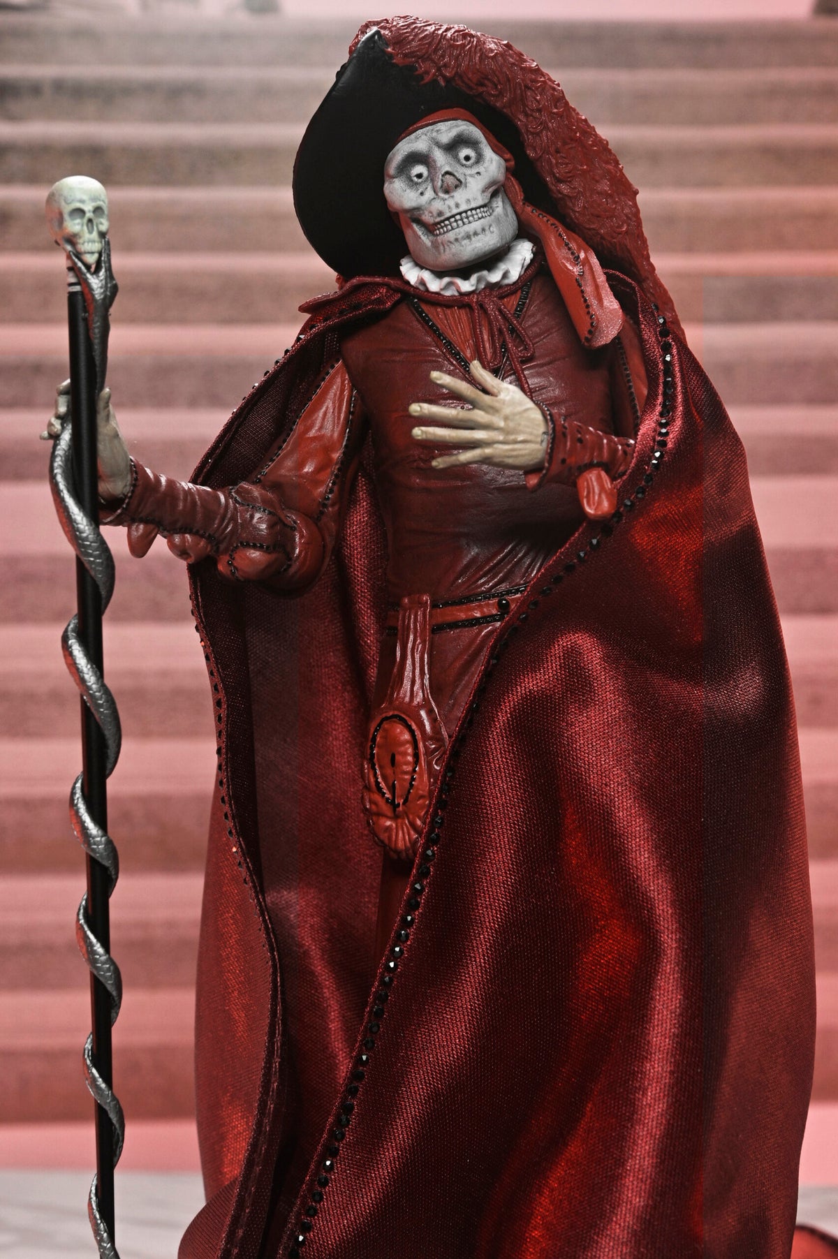 PHANTOM OF THE OPERA (1925) "MASQUE OF THE RED DEATH" - 7" SCALE ACTION FIGURE - Side