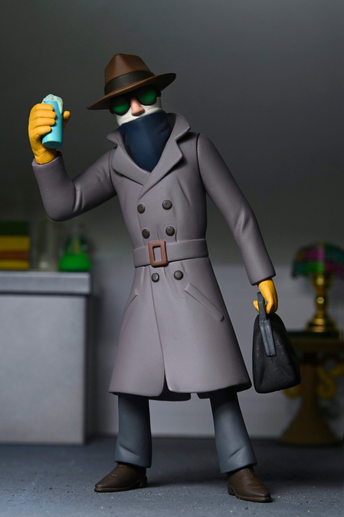 INVISIBLE MAN X UNIVERSAL MONSTERS - TOONY TERRORS 6" SCALE ACTION FIGURE - Side