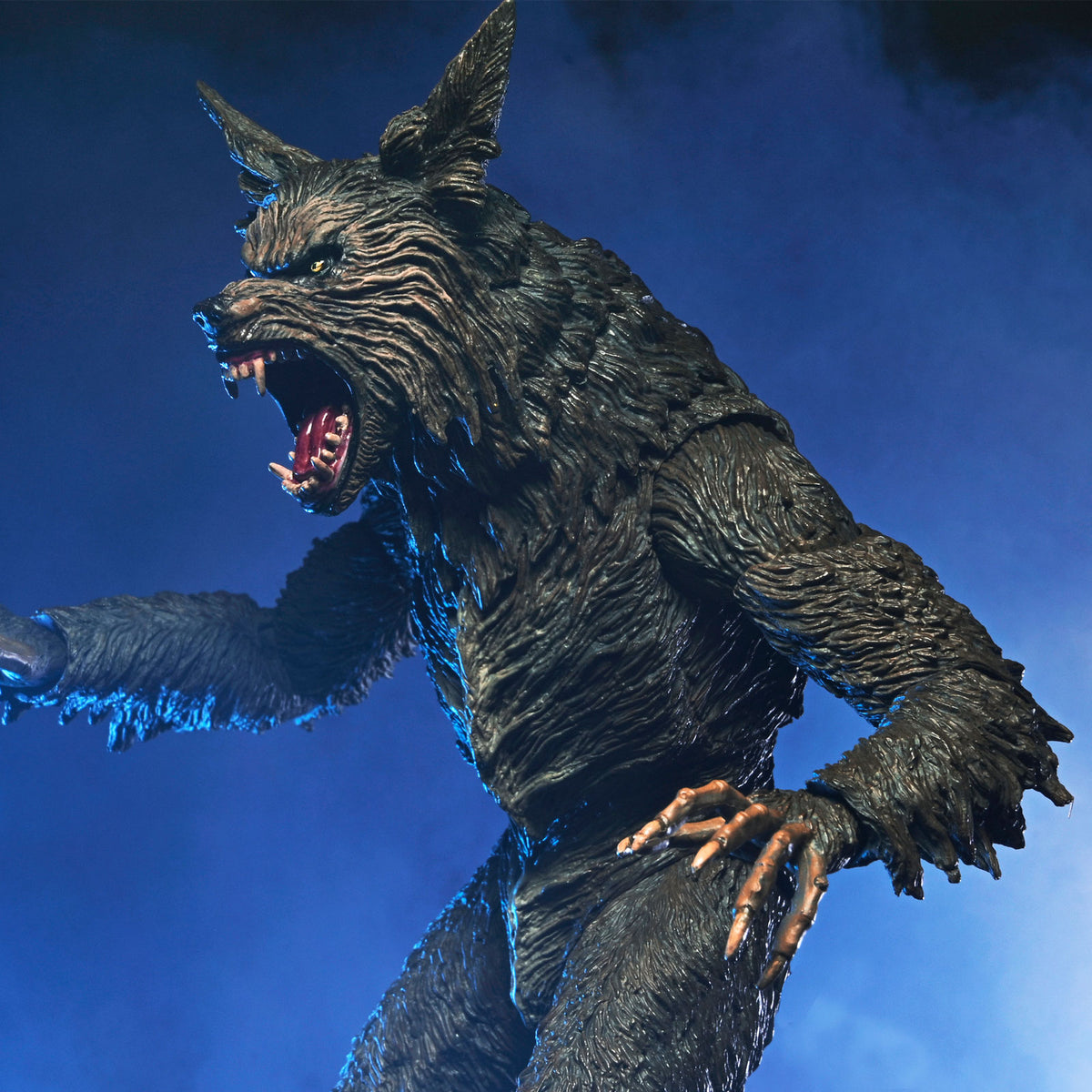 WEREWOLF THE HOWLING - ULTMATE 7" SCALE ACTION FIGURE - Side