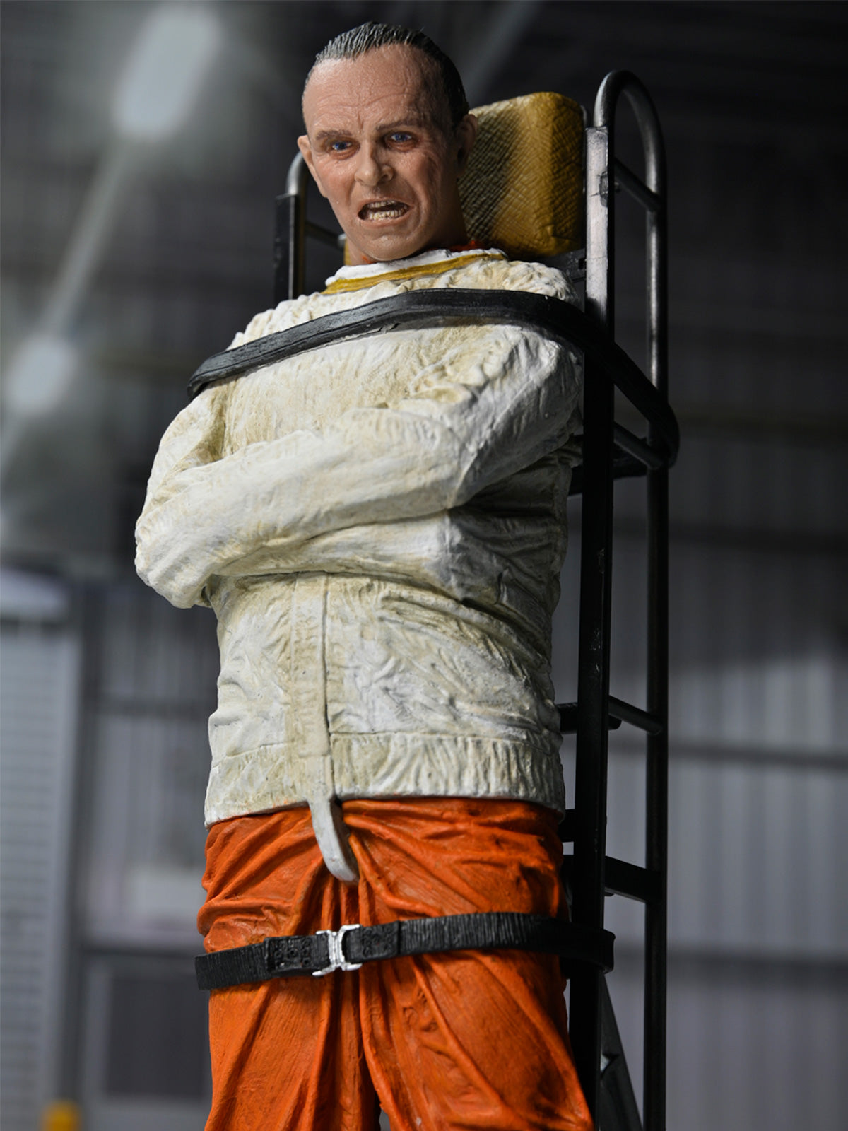 SILENCE OF THE LAMBS - DR. HANNIBAL LECTER (MASKED) 7" SCALE ACTION FIGURE - Packaging