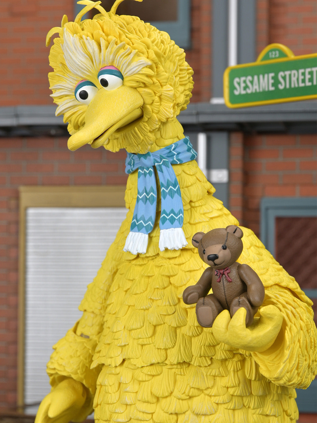 SESAME STREET ULTIMATE BIG BIRD - 7" SCALE ACTION FIGURE - Packaging