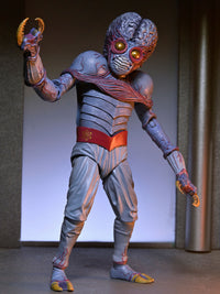 ULTIMATE METALUNA MUTANT - THIS ISLAND EARTH (1955) 7" SCALE ACTION FIGURE - Side