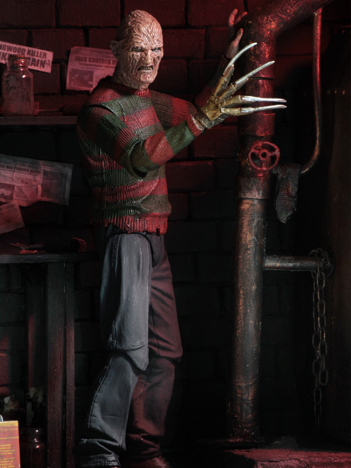 NIGHTMARE ON ELM STREET ULTIMATE PART 2 FREDDY - 7" SCALE ACTION FIGURE - Packaging