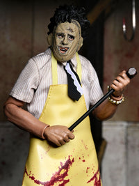 TEXAS CHAINSAW MASSACRE LEATHERFACE - 8" CLOTHED ACTION FIGURE (WINDOW BOX) - Packaging