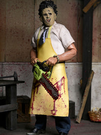 TEXAS CHAINSAW MASSACRE LEATHERFACE - 8" CLOTHED ACTION FIGURE (WINDOW BOX)