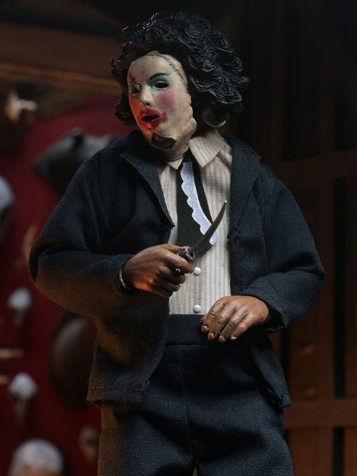 TEXAS CHAINSAW MASSACRE LEATHERFACE WITH PRETTY WOMAN MASK - 8" CLOTHED FIGURE