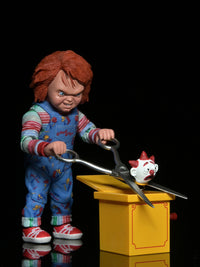 CHILD'S PLAY 2 - ULTIMATE CHUCKY 7" SCALE ACTION FIGURE