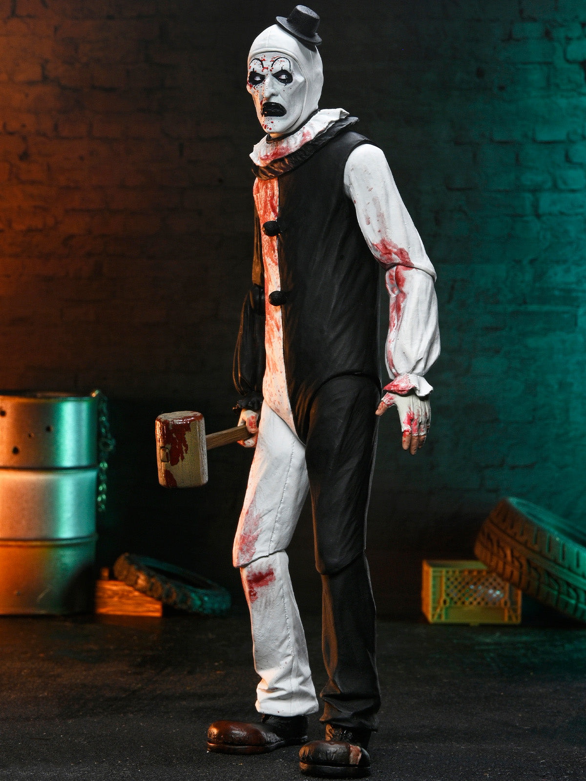 TERRIFIER - ULTIMATE ART THE CLOWN (BLOOD SPLATTERED) - 7" SCALE ACTION FIGURE - Back