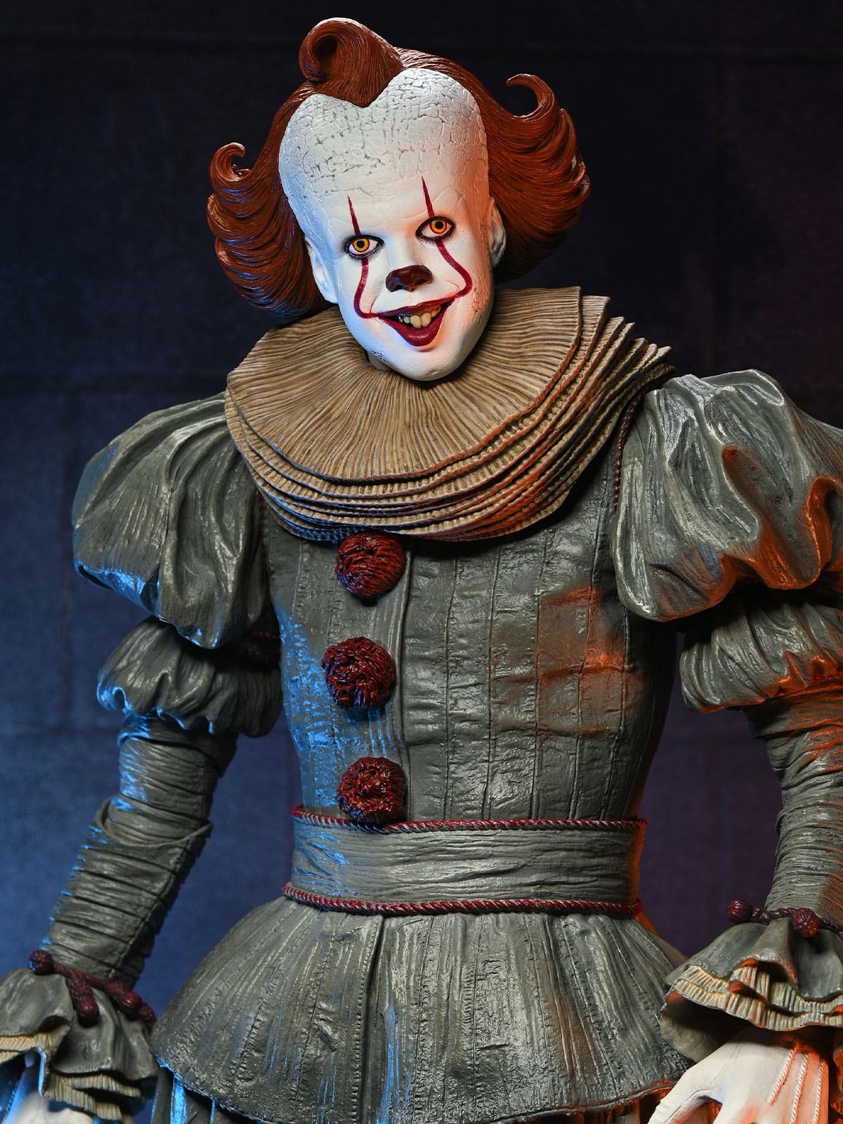 WELCOME TO DERRY PENNYWISE 1/4TH SCALE ACTION FIGURE
