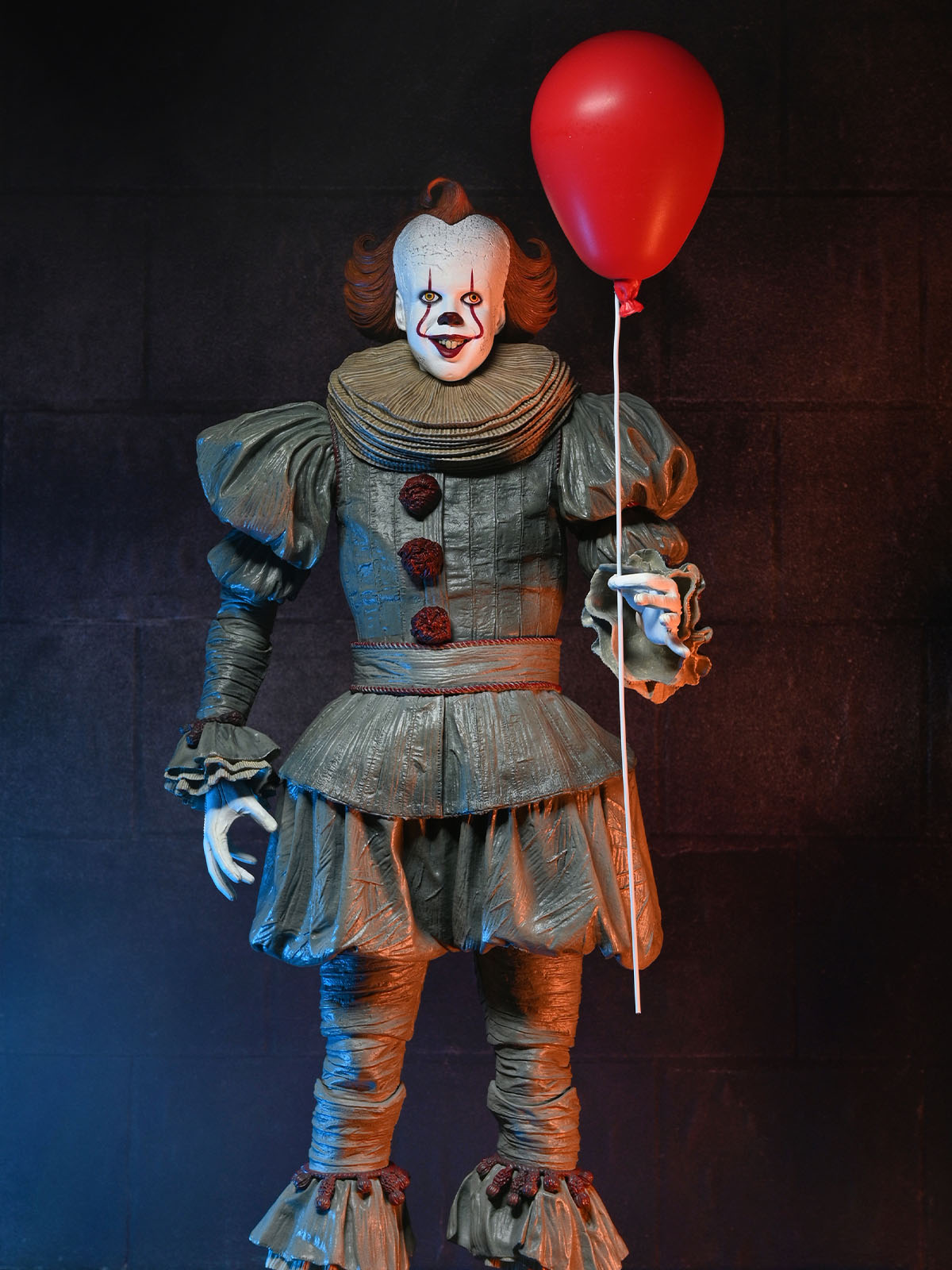 WELCOME TO DERRY PENNYWISE 1/4TH SCALE ACTION FIGURE - Back