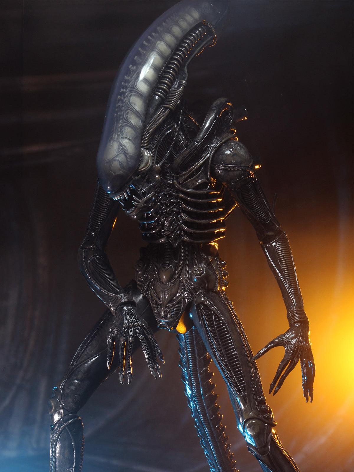 ALIENS 40TH ANNIVERSARY BIG CHAP 1/4 SCALE ACTION FIGURE