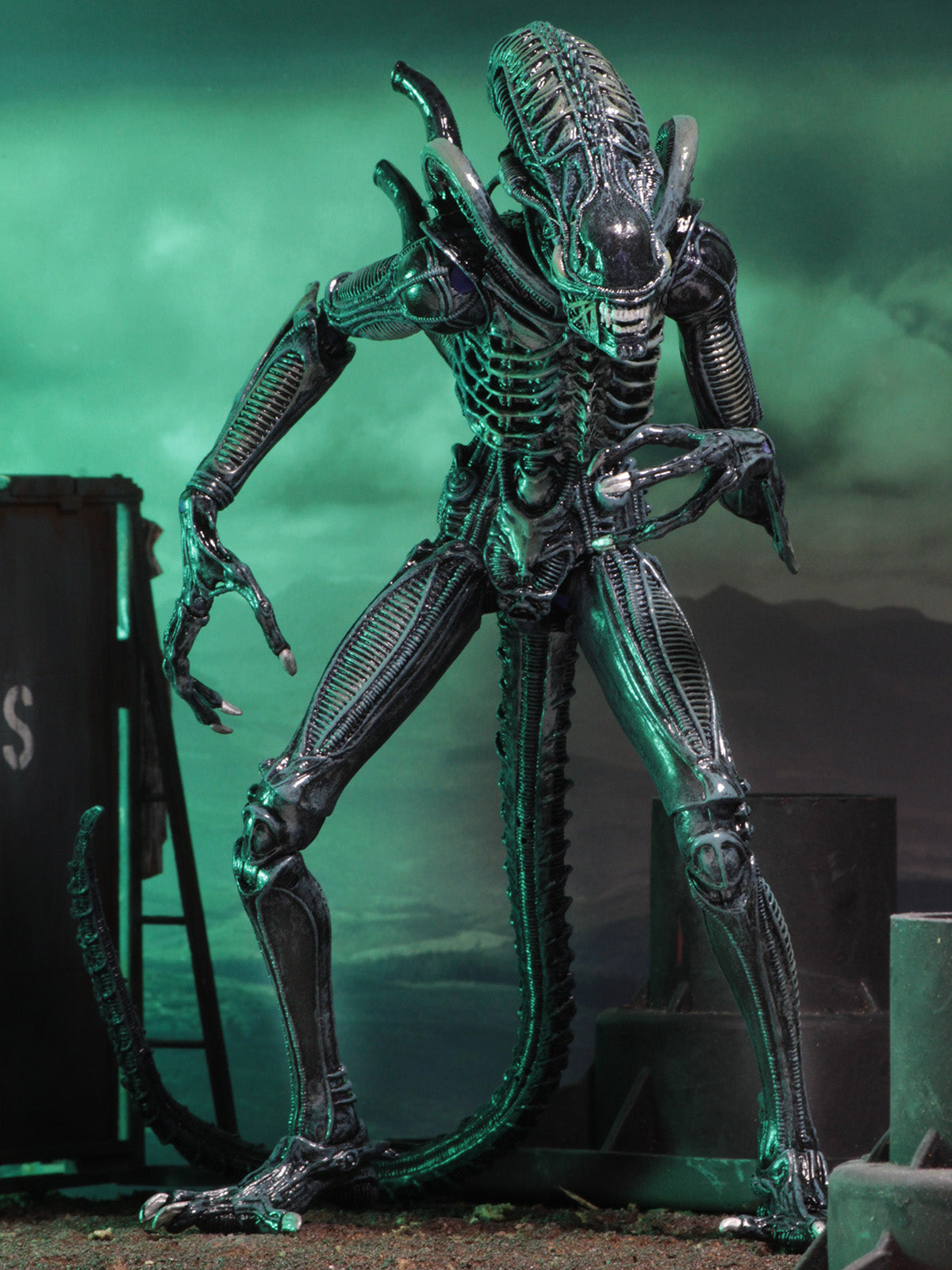 ALIENS ULTIMATE ALIENS WARRIOR (1986) BLUE - 7" SCALE ACTION FIGURE - Packaging