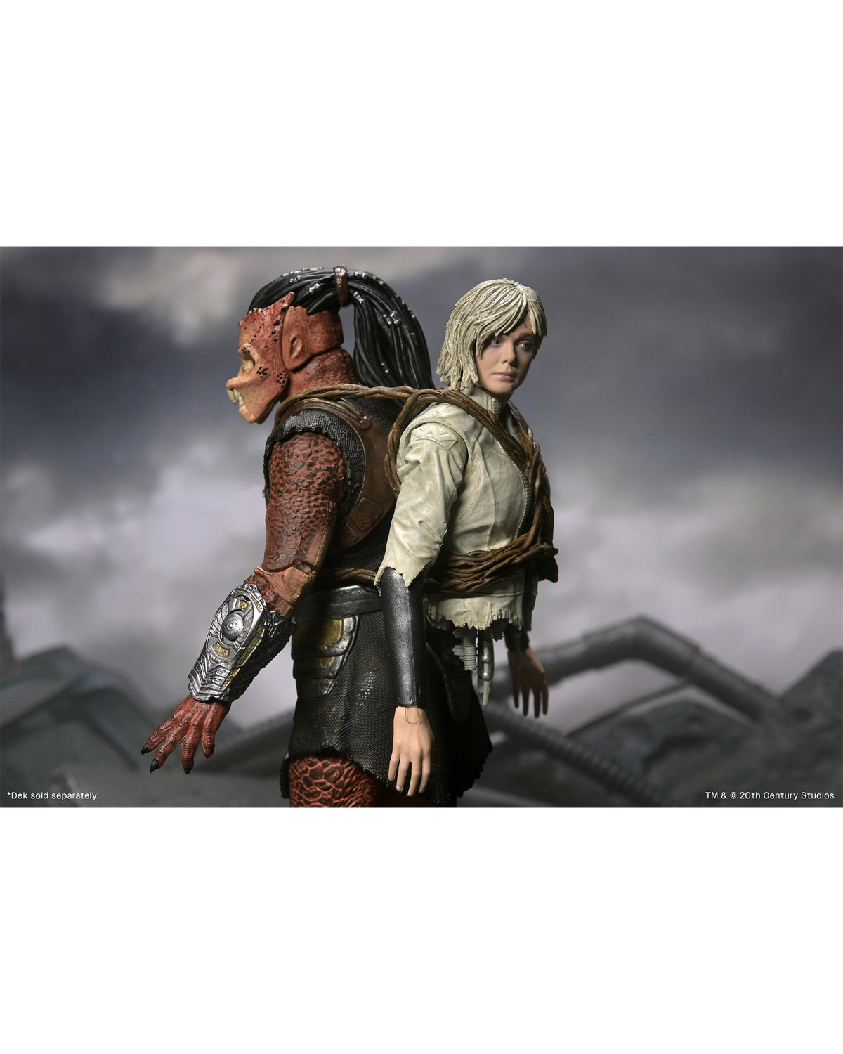 PREDATOR BADLANDS - ULTIMATE THIA &amp; BUD 7" SCALE ACTION FIGURE