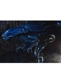 ALIENS 40TH ANNIVERSARY ALIEN QUEEN - ULTRA DELUXE BOXED FIGURE - Side
