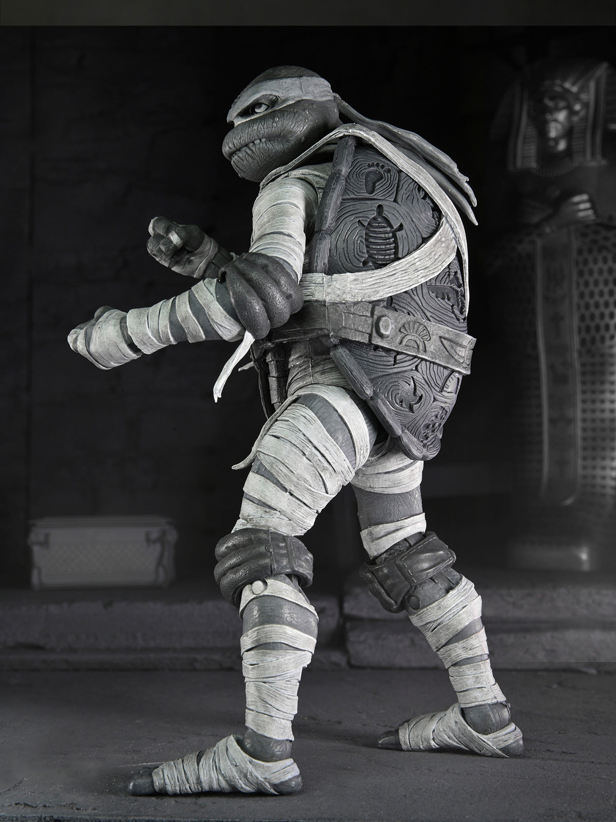 TMNT X UNIVERSAL MONSTERS 4 PACK TURTLES BLACK &amp; WHITE - 7" SCALE ACTION FIGURES