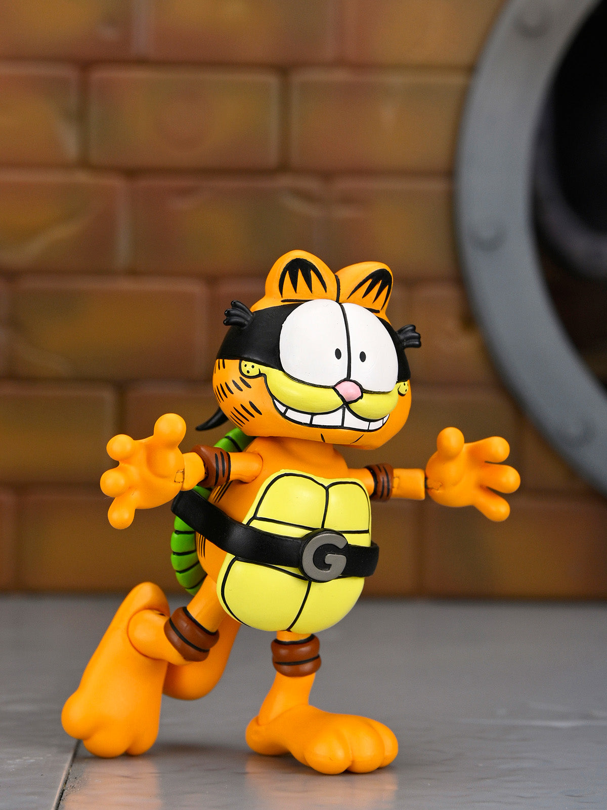 TMNT (ARCHIE COMICS) X GARFIELD ULTIMATE GARFELLO &amp; ODIE - 7" SCALE ACTION FIGURES - Side