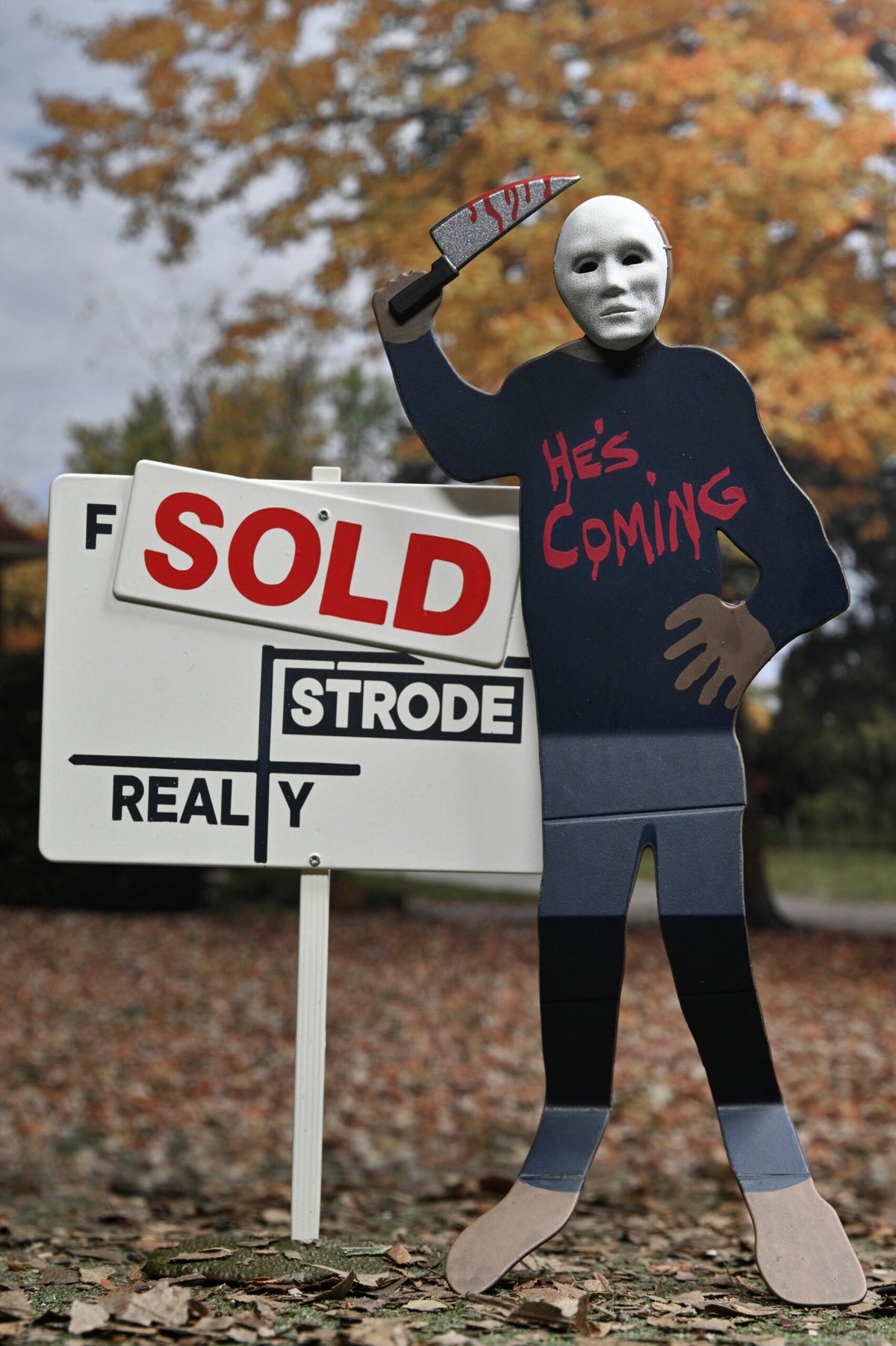 HALLOWEEN 6 CURSE OF MICHAEL MYERS - ULTIMATE MICHAEL MYERS - 7" SCALE ACTION FIGURE - Packaging