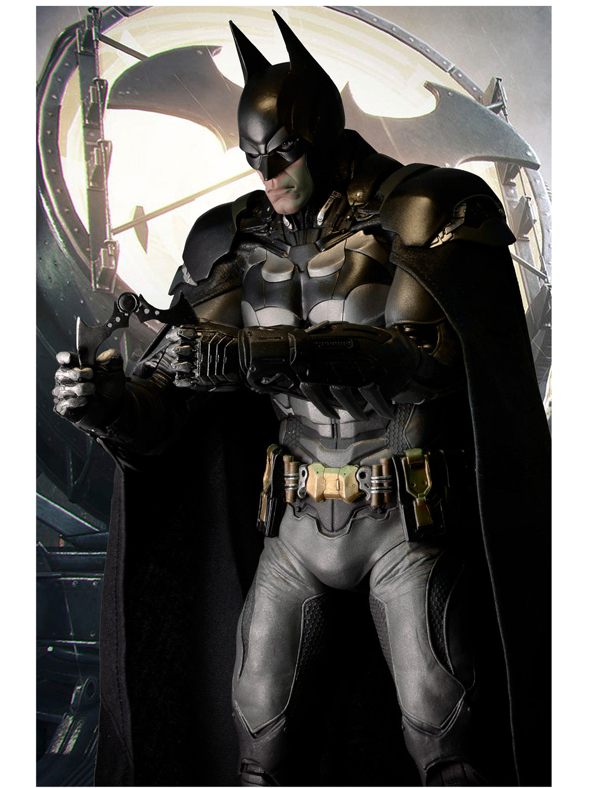 BATMAN ARKHAM KNIGHT BATMAN DC COMICS 1/4 SCALE ACTION FIGURE - Side